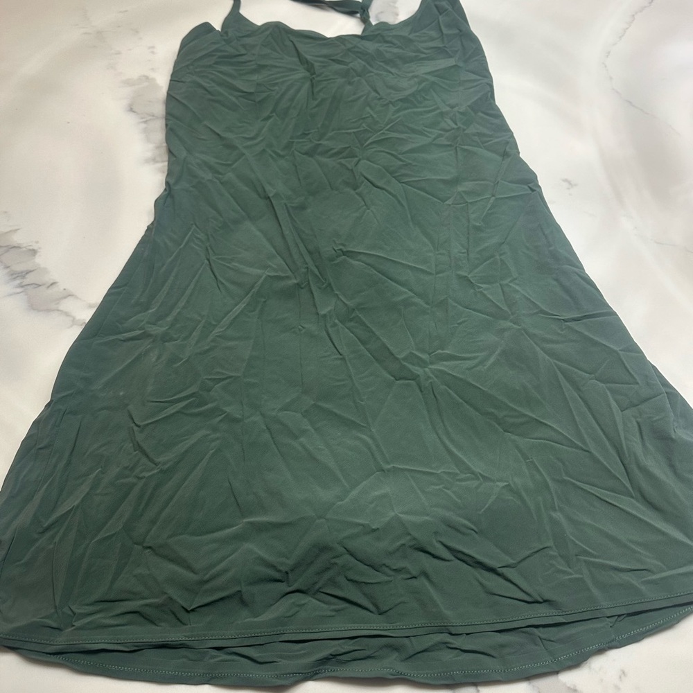 Outdoor Voices “The Exercise Dress” in color Laurel Wreath Size L